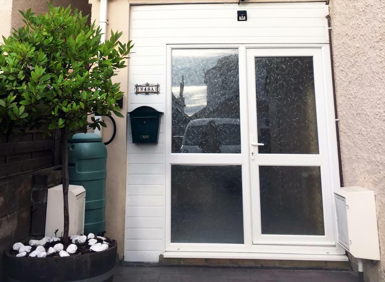 Cosy Cwtch Villa Porthcawl Exterior photo